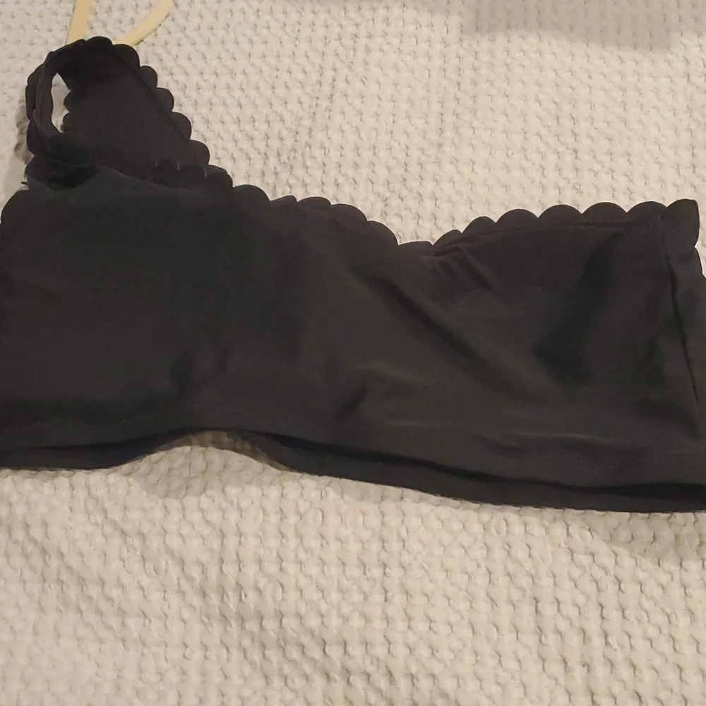 J.CREW Women's  One Shoulder Scallop Bikini Top-BLACK-( Size: 2X)NEW (#11)